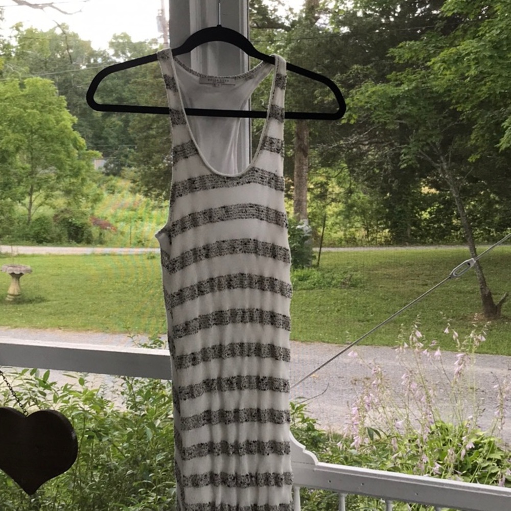 Women’s dress